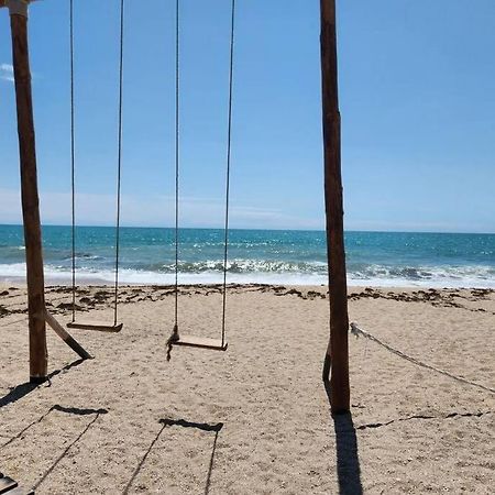 3 Bedroom Townhouse W Garage Blocks From The Beach ปูแอร์โตเปญาสโก ภายนอก รูปภาพ