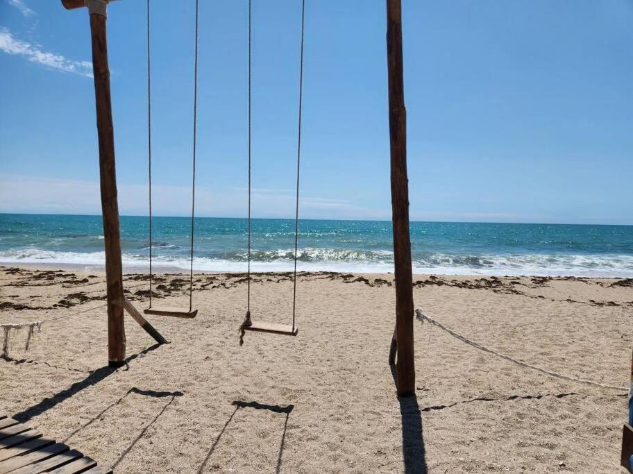 3 Bedroom Townhouse W Garage Blocks From The Beach ปูแอร์โตเปญาสโก ภายนอก รูปภาพ