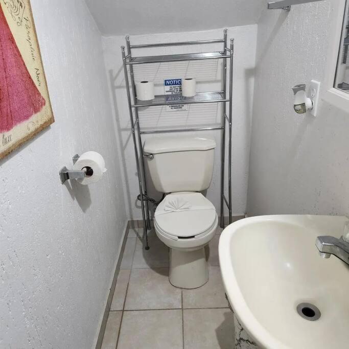 3 Bedroom Townhouse W Garage Blocks From The Beach ปูแอร์โตเปญาสโก ภายนอก รูปภาพ